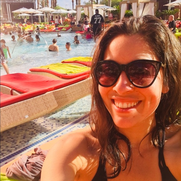 Meet your Posher, Erica - Picture 1 of 1